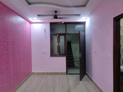 550 sq ft 2 BHK 2T Completed property Apartment for sale at Rs 18.00 lacs in JMD Bhoomi Apartment in Sector 73, Noida