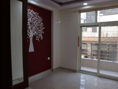 700 sq ft 1 BHK 1T East facing Completed property Apartment for sale at Rs 18.00 lacs in Project in Sector 105, Noida