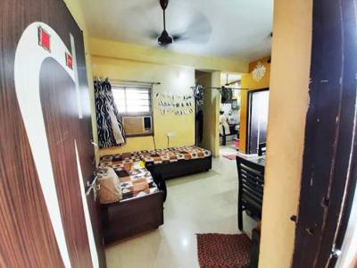 702 sq ft 1 BHK 1T East facing Apartment for sale at Rs 17.00 lacs in Gokul Platinum 4th floor in Jashoda Nagar, Ahmedabad