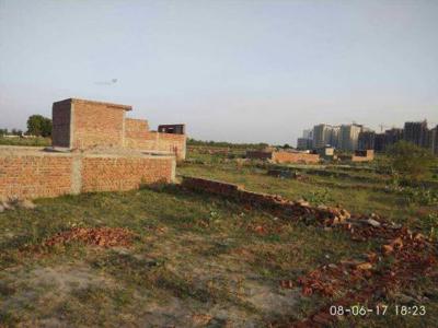 900 sq ft South facing Completed property Plot for sale at Rs 11.00 lacs in Saraswati Enclave in Sector 143, Noida