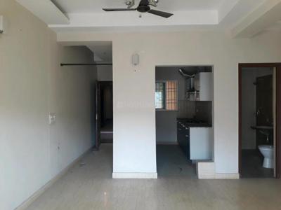 915 sq ft 2 BHK 2T NorthEast facing Completed property Apartment for sale at Rs 54.50 lacs in Nimbus Hyde Park in Sector 78, Noida