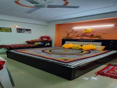 925 sq ft 2 BHK 2T Apartment for sale at Rs 24.99 lacs in Creators Gayatri Vatika in Sector 121, Noida