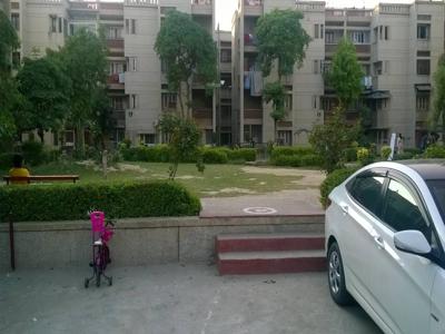 950 sq ft 2 BHK 2T Apartment for rent in Reputed Builder Kendriya Vihar at Sector 51, Noida by Agent Investors King