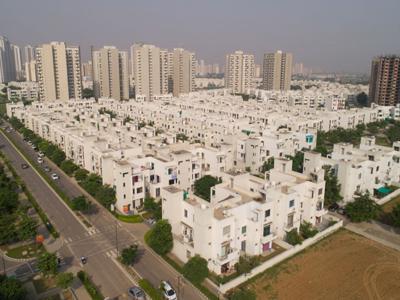 950 sq ft 2 BHK 2T BuilderFloor for rent in Vatika Independent Floors at Sector 83, Gurgaon by Agent Shri Property Consultant