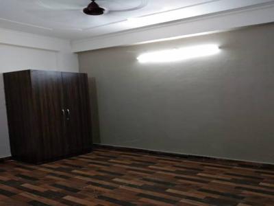 950 sq ft 2 BHK 2T NorthEast facing Completed property Apartment for sale at Rs 24.95 lacs in Creators Gayatri Vatika in Sector 121, Noida