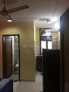 1 BHK Independent Floor for rent in Sant Nagar, New Delhi - 600 Sqft