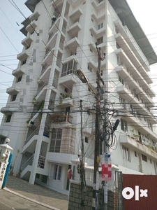 1580sqft 3BHK (2 attach 1 common ) flat for sale at Thevara.