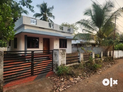 2 bhk House 6.5 cent Mundathicode Thrissur