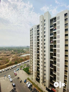 2 bhk Premium Apartment on sale in lodha palava