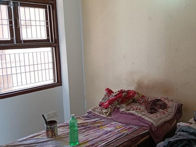 3 Bedroom 1350 Sq.Ft. Builder Floor in Vaishali Sector 4 Ghaziabad