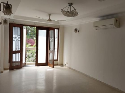 3 Bedroom 1500 Sq.Ft. Builder Floor in New Friends Colony Delhi
