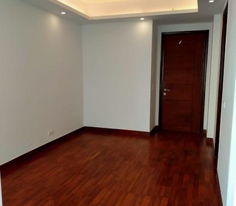 3 Bedroom 2100 Sq.Ft. Builder Floor in Dlf Phase ii Gurgaon