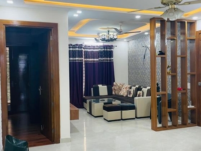 3 Bedroom 250 Sq.Yd. Builder Floor in Sector 75 Faridabad