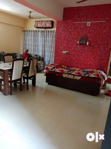 3 bhak flat for sale Urgently listed by owner