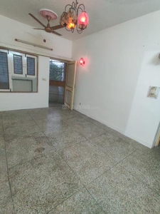 3 BHK Flat for rent in Paschim Vihar, New Delhi - 1050 Sqft