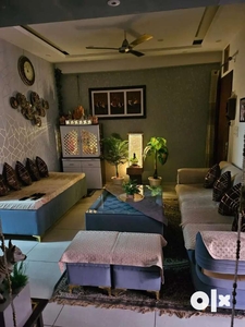 3 BHK Fully Furnished flat for Sale With Roof Terrace Rights.