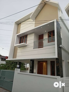 3BHK 2000Sqft Semi Furnished House for Sale at Kakkanad for 95Lakhs