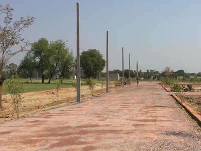 500 Sq.Yd. Plot in Knowledge Park iv Greater Noida