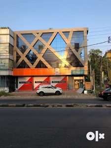 5.750 cent 3000 sq building for sale near Angamaly 126000 per month