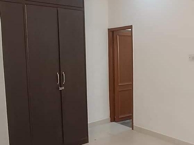 6+ Bedroom 100 Sq.Yd. Independent House in Lal Kuan Ghaziabad