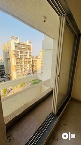 Luxurious full amenities 2bhk flat in available 87+taxes loction good