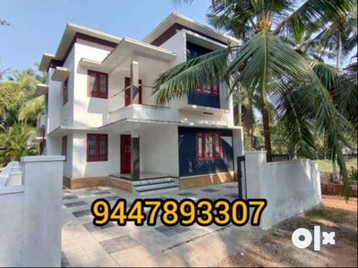 New houses for sale at Kakkodi Ottathengu and Kunduparamba.