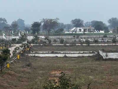 Shiri Krishna Near Jewar Airport Plots