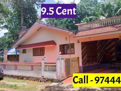Supper House For Sale , Ettumanoor - Vembally