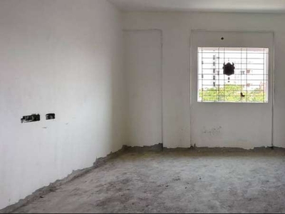 Traditional 3 BHK East facing flat for sale near Jayanti Circle.