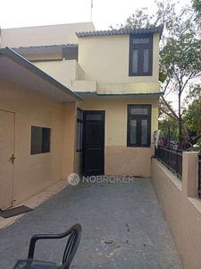 1 BHK House for Rent In Alpha I