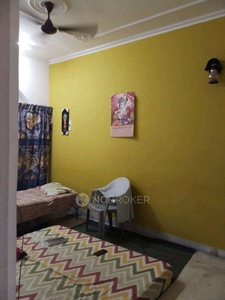 1 BHK House for Rent In Gamma Ii