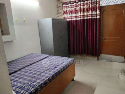 1 RK House for Rent In Sector 12