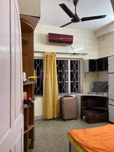 2 BHK Flat for rent in Kalighat, Kolkata - 937 Sqft