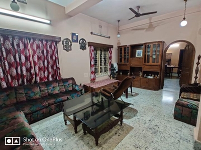 2 BHK Flat for rent in New Alipore, Kolkata - 889 Sqft