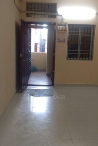 2 BHK House for Rent In Mandaveli
