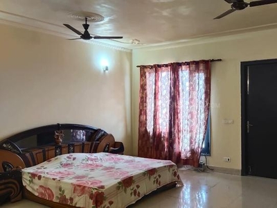 3 BHK Independent House for rent in Sector 43, Noida - 2100 Sqft