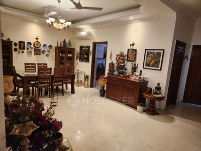 4+ BHK House For Sale In Sector 43