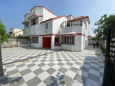 4 BHK Villa for rent in Ghuma, Ahmedabad - 3450 Sqft