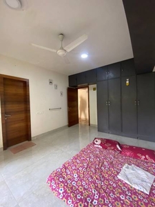 1300 sq ft 3 BHK 2T Apartment for rent in Project at Malad West, Mumbai by Agent Satish
