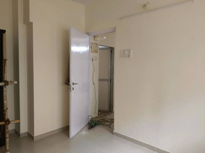 425 sq ft 1 BHK 1T Apartment for rent in Lokhandwala Spring Leaf at Kandivali East, Mumbai by Agent Surve Estate Agency