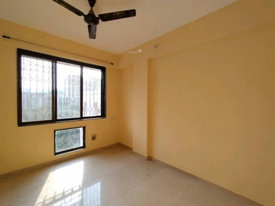 850 sq ft 2 BHK 2T East facing Apartment for sale at Rs 99.00 lacs in Lodha Paradise in Thane West, Mumbai