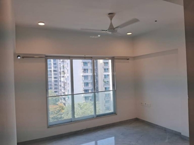 950 sq ft 2 BHK 2T Apartment for rent in Elegant Navratnamala CHS at Santacruz East, Mumbai by Agent Parlekar Estate