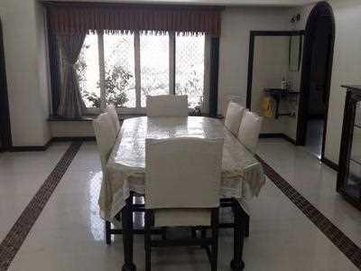 4 BHK Flat / Apartment For RENT 5 mins from Jogeshwari West