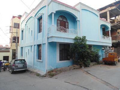 4 BHK House / Villa For SALE 5 mins from New Malakpet