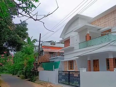 100 METER FROM NADATHARA HIGH WAY 4BHK 1855SQ FT 5CENTS AMAZING HOUSE