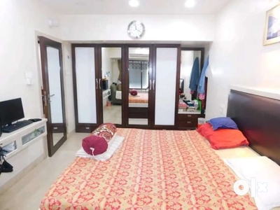 1bhk fully furnished flat available for Sell in Bandra West