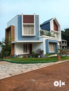 Modern 4 BHK House available with 2150sqft in Amala - Thrissur