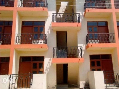 Only 12,50,000/- rs main 1 bhk flat le 50 gajj main