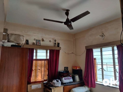 South Facing Apartment on 1st floor for Sale 700mtrs from Behala Bakul