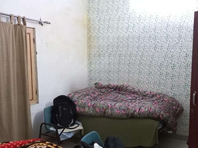 1 bed 1 bathroom for rent (Male only)